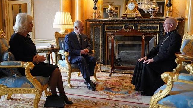 Начало правления Карла III в Великобритании Начало правления Карла III в Великобритании