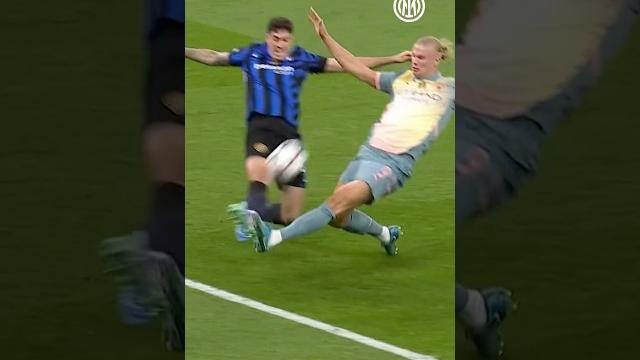 You shall not pass #IMInter #Shorts You shall not pass #IMInter #Shorts