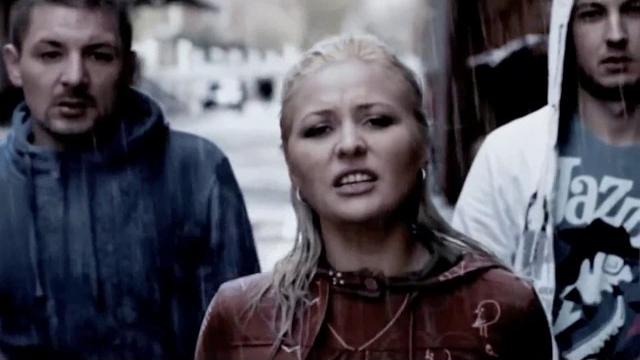 ГРУППА ДЫШИ - ВЗГЛЯНИ НА НЕБО (старый вариант песни + HD видео 2009) ГРУППА ДЫШИ - ВЗГЛЯНИ НА НЕБО (старый вариант песни + HD видео 2009)