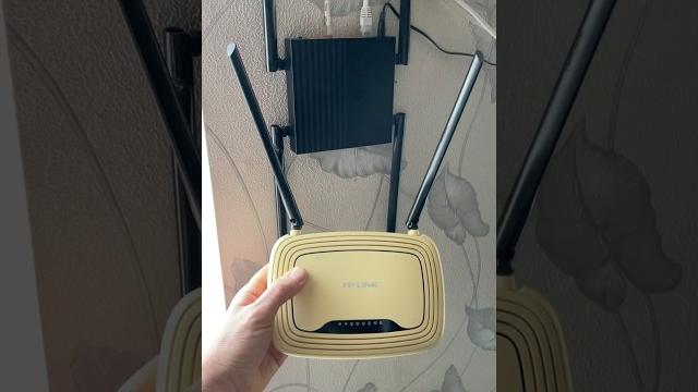 Как усилить сигнал wi fi вторым роутером Как усилить сигнал wi fi вторым роутером