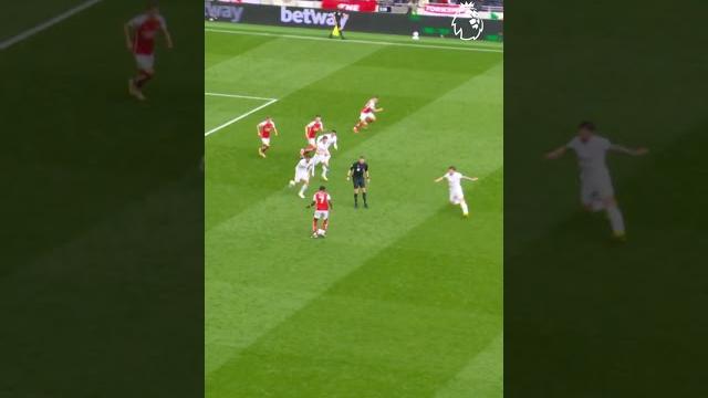 End to end as Arsenal score against Spurs End to end as Arsenal score against Spurs