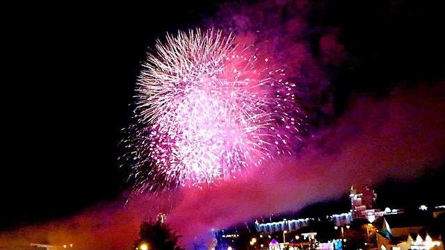 Футаж Салют. Красивый Салют Видео. Красивые Футажи Звук Салюта. Видеофутажи. Футажи для видеомонтажа Футаж Салют. Красивый Салют Видео. Красивые Футажи Звук Салюта. Видеофутажи. Футажи для видеомонтажа