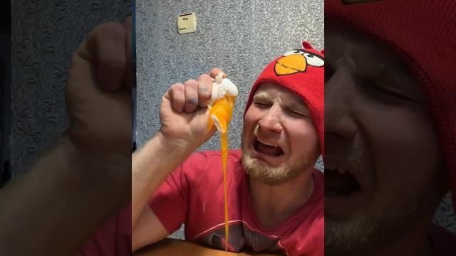 ПАСХАЛЬНОЕ ЯЙЦО (смешное видео, юмор, приколы, поржать) ПАСХАЛЬНОЕ ЯЙЦО (смешное видео, юмор, приколы, поржать)