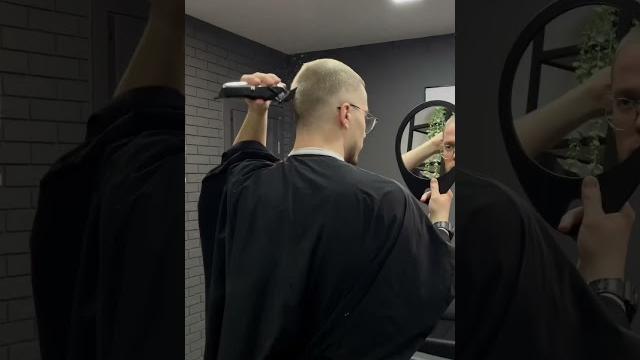 Подстричь самого себя и покрасить? Изи (Ставьте если хотите подробное видео как подстричь себя) Подстричь самого себя и покрасить? Изи (Ставьте если хотите подробное видео как подстричь себя)