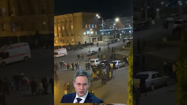 Более 100 тыс. армян хотят вернуться домой в Карабах – бежали от ужасов войны: Артамонов Более 100 тыс. армян хотят вернуться домой в Карабах – бежали от ужасов войны: Артамонов