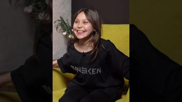 Лея или Майя – кого мама любит больше? #самойлова #джиган #samkids Лея или Майя – кого мама любит больше? #самойлова #джиган #samkids