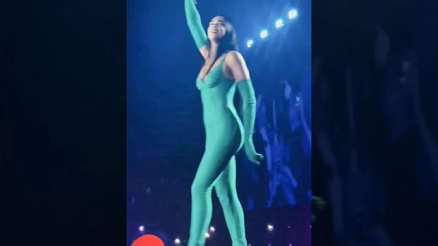 Be the one - Dua Lipa #concert #live #music #dualipa #love #comebacksingle #remindme #davidguetta Be the one - Dua Lipa #concert #live #music #dualipa #love #comebacksingle #remindme #davidguetta