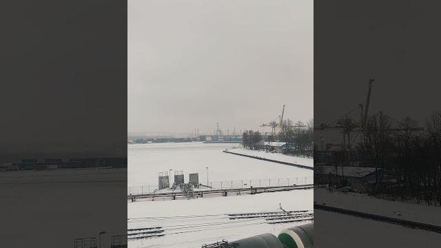 Первый день зимы в Большом порту Санкт Петербург Первый день зимы в Большом порту Санкт Петербург