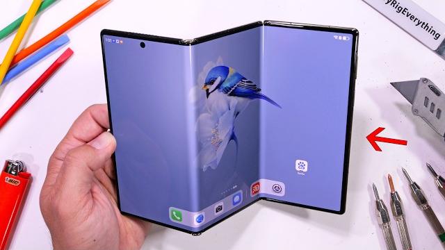 The Tri Folding Phone Durability Test! - someone has to try... The Tri Folding Phone Durability Test! - someone has to try...
