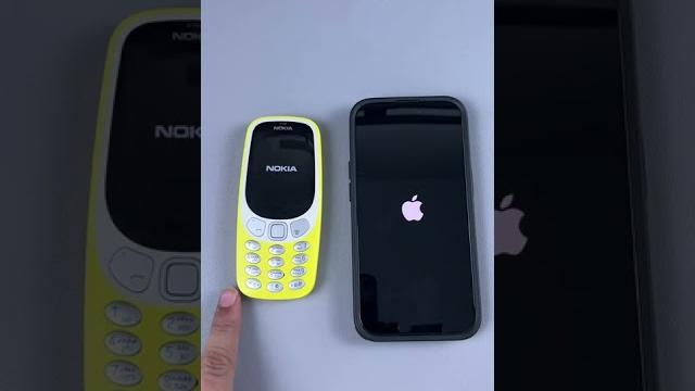 Nokia 3310 vs iPhone 14 Pro #shorts Nokia 3310 vs iPhone 14 Pro #shorts