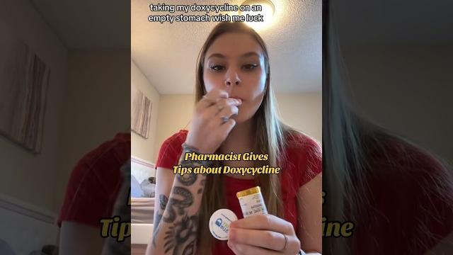 HOW TO take DOXYCYCLINE #pharmacist #pharmacy #doctorreacts #doxycycline #antibiotics #shorts HOW TO take DOXYCYCLINE #pharmacist #pharmacy #doctorreacts #doxycycline #antibiotics #shorts