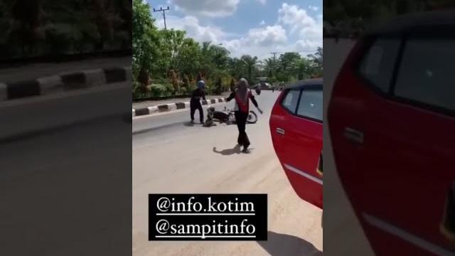 VIRAL!! KEJADIAN DI SAMPIT KALTENG #shorts VIRAL!! KEJADIAN DI SAMPIT KALTENG #shorts