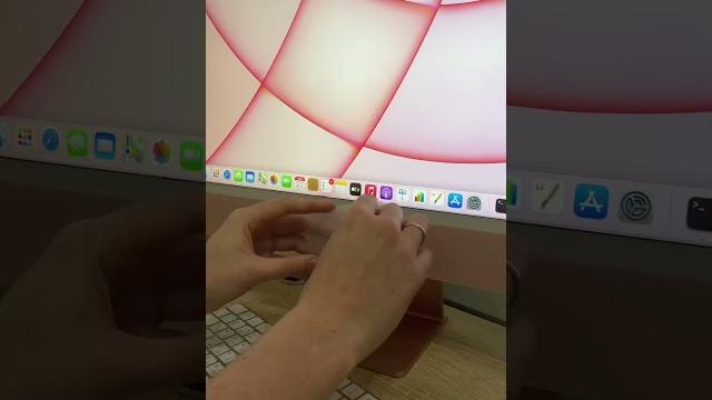 Зачем Apple кладет наклейки Зачем Apple кладет наклейки