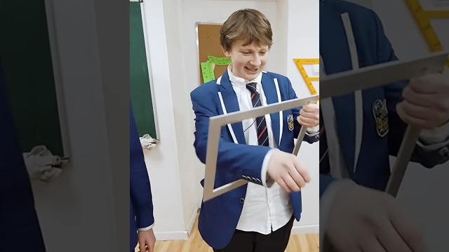 Твоя очередь получать по голове #школа #отпервоголица #шгш #прикол #одноклассники #учеба Твоя очередь получать по голове #школа #отпервоголица #шгш #прикол #одноклассники #учеба