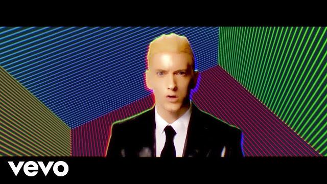 Eminem - Rap God (Explicit) Eminem - Rap God (Explicit)