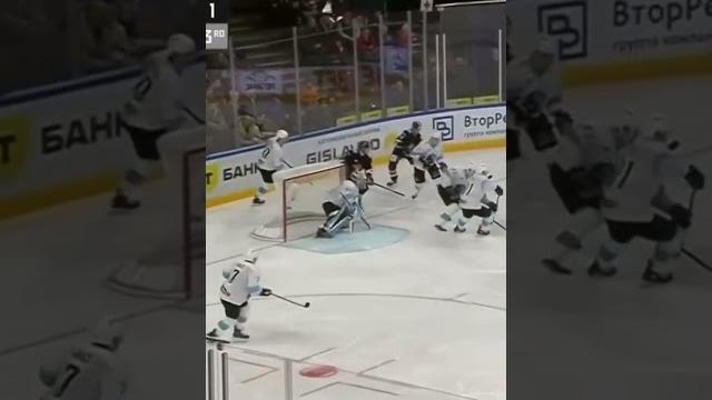 Рабочая шайба от Металлурга #кинопоиск #hockey #нхл #nhl #хоккей #кхл #icehockey #playoffs #динамо Рабочая шайба от Металлурга #кинопоиск #hockey #нхл #nhl #хоккей #кхл #icehockey #playoffs #динамо