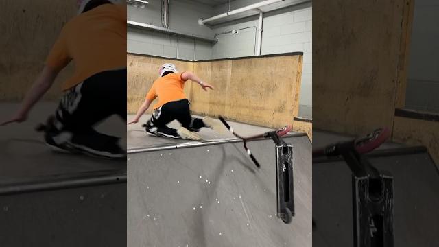 ВОТ ЭТО ТРЮК #трюкинасамокате #scootering ВОТ ЭТО ТРЮК #трюкинасамокате #scootering
