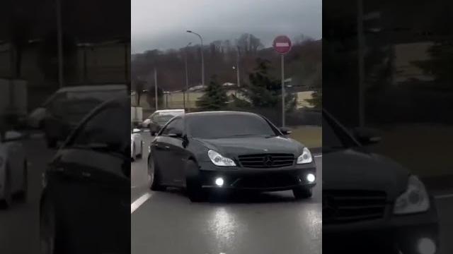 Mercedes-Benz CLS 55 #банан Mercedes-Benz CLS 55 #банан