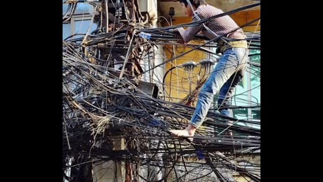 Про охрану труда, о технике безопастности, остоновите Витю, инструктаж по ТБ, прикол, smile) Про охрану труда, о технике безопастности, остоновите Витю, инструктаж по ТБ, прикол, smile)