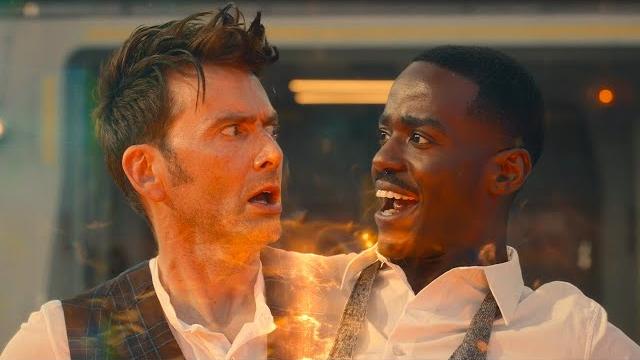 The Fourteenth Doctor Bi-generates! | David Tennant to Ncuti Gatwa | The Giggle | Doctor Who The Fourteenth Doctor Bi-generates! | David Tennant to Ncuti Gatwa | The Giggle | Doctor Who