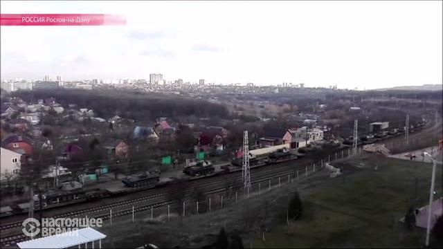 Танки снова едут из Ростова к украинской границе Танки снова едут из Ростова к украинской границе