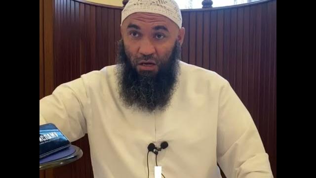 Почему иудей Павел «принял» христианство и когда появился термин Троица? Ринат Абу Мухаммад #Shorts Почему иудей Павел «принял» христианство и когда появился термин Троица? Ринат Абу Мухаммад #Shorts