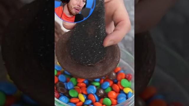 GENIUS Halloween Baking Tricks #Shorts GENIUS Halloween Baking Tricks #Shorts