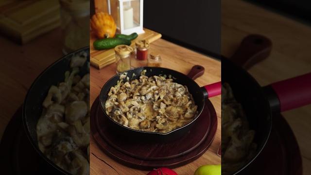 Вкусные шампиньоны в сметане. Как приготовить грибы Вкусные шампиньоны в сметане. Как приготовить грибы