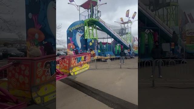 Swings in WED Mall May 22, 2025#edm Swings in WED Mall May 22, 2025#edm