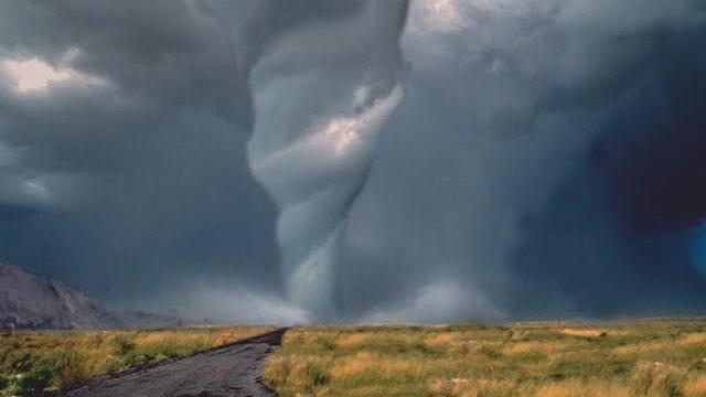Секунды до катастрофы: Нашествие Торнадо (Документальные фильмы National Geographic HD) Секунды до катастрофы: Нашествие Торнадо (Документальные фильмы National Geographic HD)