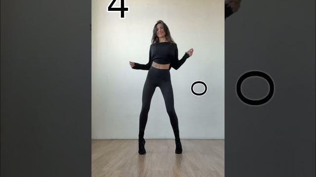 Танцуем бёдрами на дискотеке #танцыонлайн #танцыснуля Танцуем бёдрами на дискотеке #танцыонлайн #танцыснуля