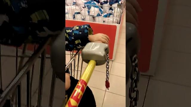 Как достать монетку из тележки Как достать монетку из тележки