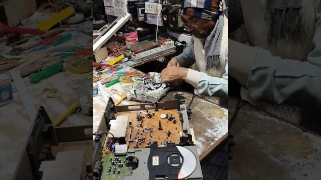 Samsung VCR Video Cassette Recorder DVD Repair Centre 7742853435 #samsung #vcr #vhs #dvd #repair Samsung VCR Video Cassette Recorder DVD Repair Centre 7742853435 #samsung #vcr #vhs #dvd #repair