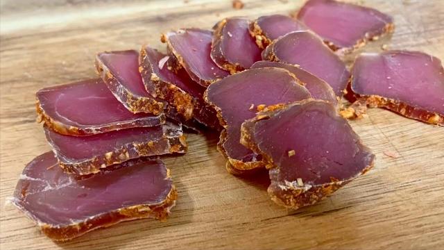 Вяленое мясо в домашних условиях за 4 дня от Время поесть. Вяленое мясо в домашних условиях за 4 дня от Время поесть.