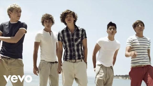 One Direction - What Makes You Beautiful (Official Video) One Direction - What Makes You Beautiful (Official Video)