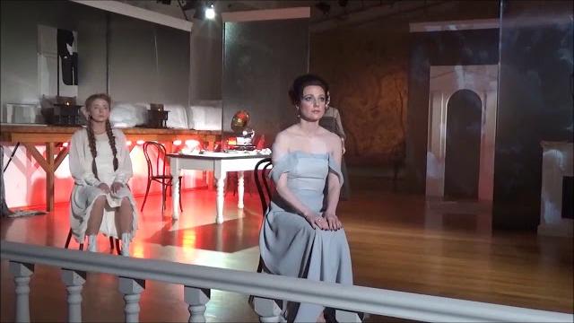 Сюзанна Юн Фоссе Сюзанна Юн Фоссе
