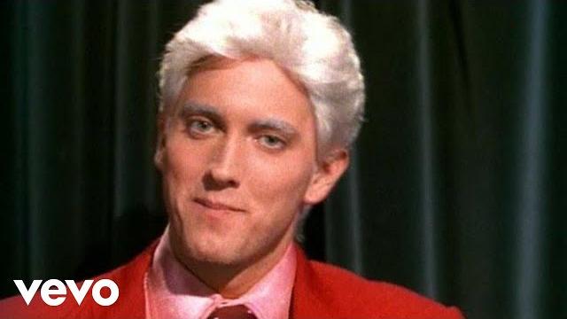 Eminem - My Name Is (Official Music Video) Eminem - My Name Is (Official Music Video)