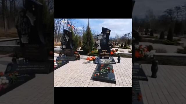 Lev Bond -Скрипка памяти. Полное видео на канале . #гиви #shorts #рекомендации #моторола #днр Lev Bond -Скрипка памяти. Полное видео на канале . #гиви #shorts #рекомендации #моторола #днр