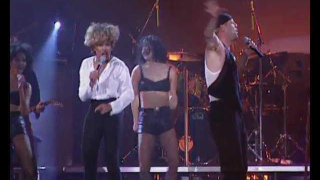 Bruce Willis duet with Tina Turner Bruce Willis duet with Tina Turner
