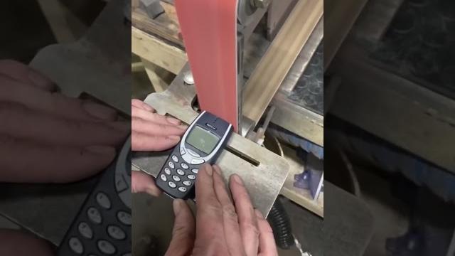 Как разбить Nokia 33 10 в 2023-м году  Как разбить Nokia 33 10 в 2023-м году 