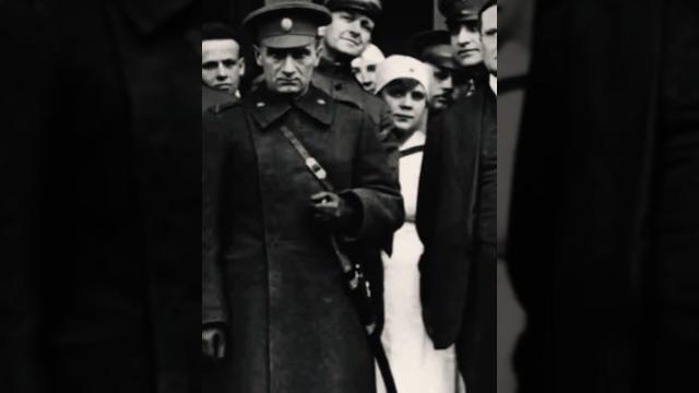 Анна Тимирева и Колчак: " Я рада, что на долю жены не выпало всего того, что пережила я" Анна Тимирева и Колчак: " Я рада, что на долю жены не выпало всего того, что пережила я"