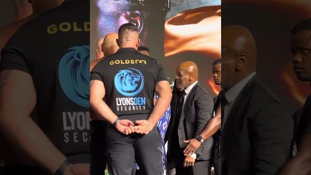 Tyson Fury vs Francis Ngannou HEATED face-off! Tyson Fury vs Francis Ngannou HEATED face-off!