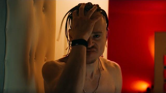 Каста – Колокола над кальянной (feat. Kamazz) (Official Video) Каста – Колокола над кальянной (feat. Kamazz) (Official Video)