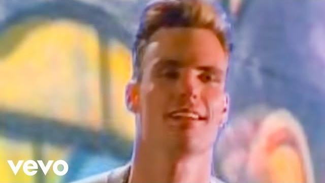 Vanilla Ice - Ice Ice Baby (Official Music Video) Vanilla Ice - Ice Ice Baby (Official Music Video)