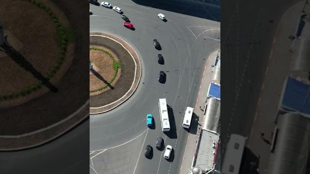 Круговое движение, Уфа, центральный рынок, часть 2. Круговое движение, Уфа, центральный рынок, часть 2.