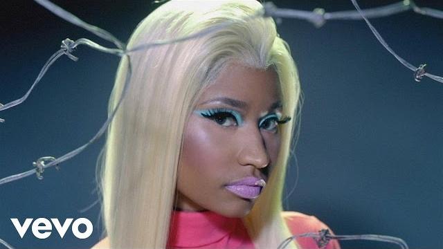 Nicki Minaj - Beez In The Trap (Explicit) ft. 2 Chainz Nicki Minaj - Beez In The Trap (Explicit) ft. 2 Chainz