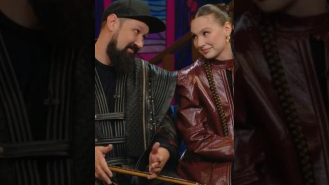 Ay Yola рвет чарты |Кстати #76 | #юмор #шортс #shorts #видео #топ #круто #музыка #песня Ay Yola рвет чарты |Кстати #76 | #юмор #шортс #shorts #видео #топ #круто #музыка #песня