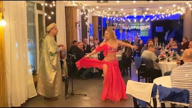 Дарья Мельникова (Жасмин) и Оссама Шахин - Табла импровизация на корпоративе Санкт-Петербург Дарья Мельникова (Жасмин) и Оссама Шахин - Табла импровизация на корпоративе Санкт-Петербург