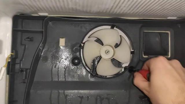 Устраняем течь, холодильник Samsung NoFrost Устраняем течь, холодильник Samsung NoFrost