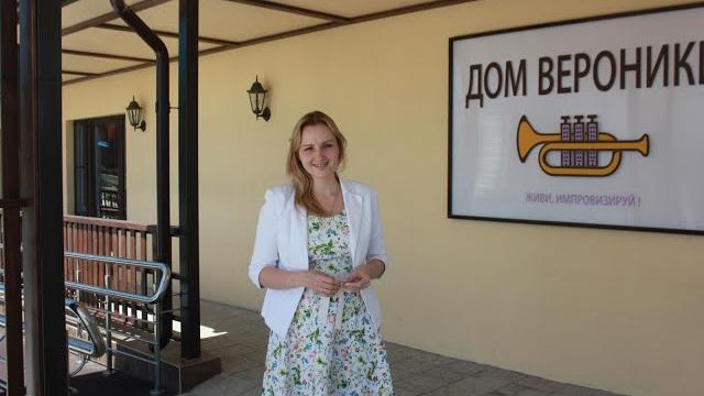ЛЬВОВА- БЕЛОВА. КОМУ ЖЕ ОНА СЛУЖИТ? ЛЬВОВА- БЕЛОВА. КОМУ ЖЕ ОНА СЛУЖИТ?